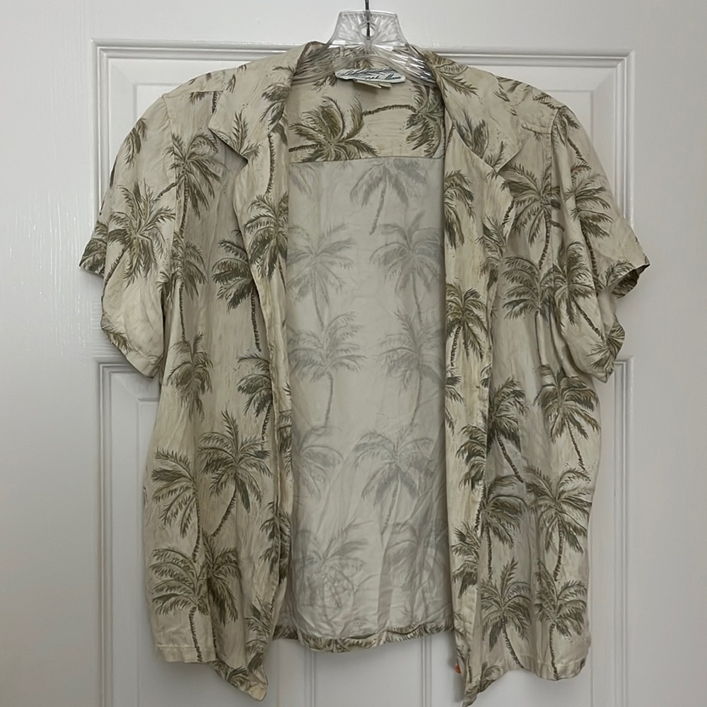Palm tree Aloha shirt!